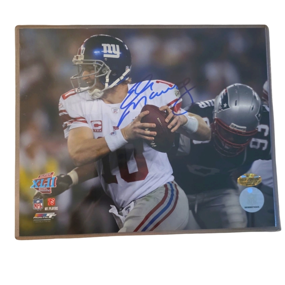 Autographed ELI MANNING #10 NY GIANTS - Picture 3 of 3